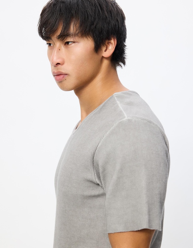 Surrounded By Ghosts - The Onyx Slim Waffle Knit T-Shirt