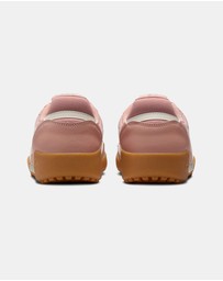Nike - Terra Manta - Women's