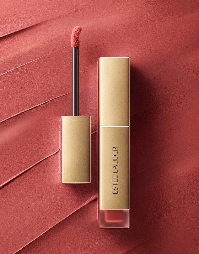 Estee Lauder - Pure Color Whisper Matte Liquid Lip