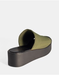 Therapy - Graf Platform Sandals