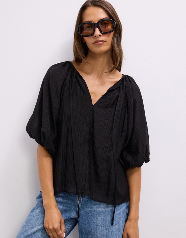 The Fated - Lila Puff Sleeve Blouse