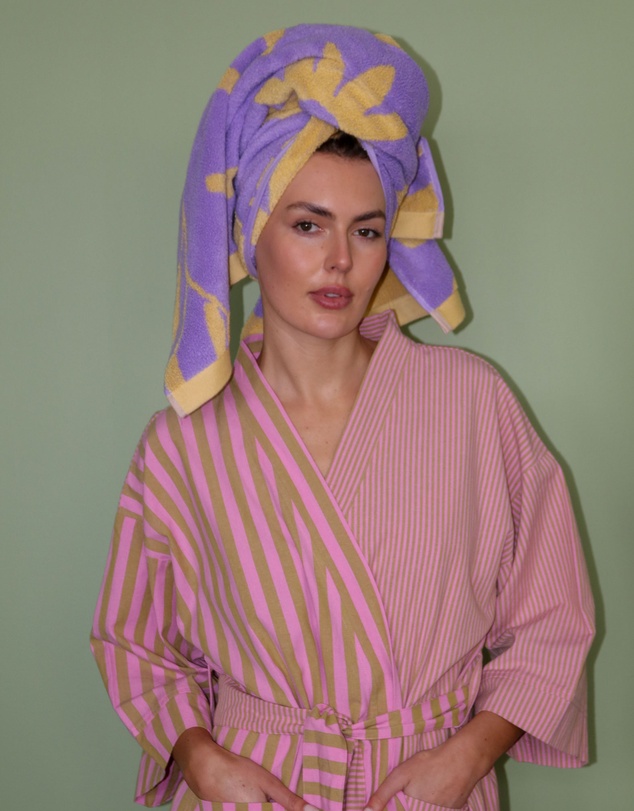 Mosey Me - Floral Dreams Bath Towel