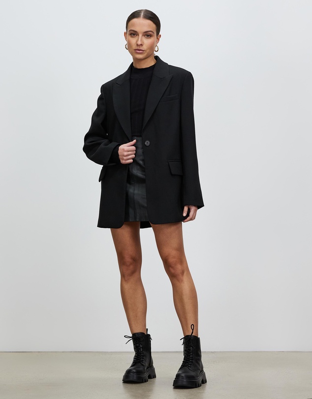 Minima Esenciales - Fable Oversized Blazer