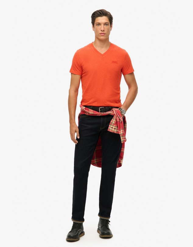 Superdry - Essential Logo Embroidered Vee Slim Fit Tee