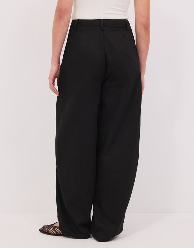 Calli - Reese Barrel Leg Pants