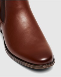 Uncut - Canterbury Dress Boots
