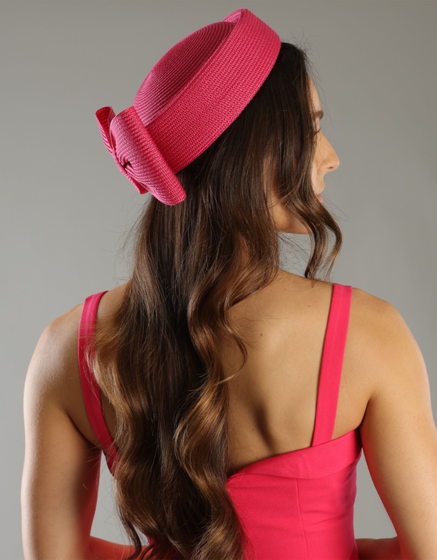 Morgan & Taylor - Tara Racewear Pillbox Hat in Hot Pink