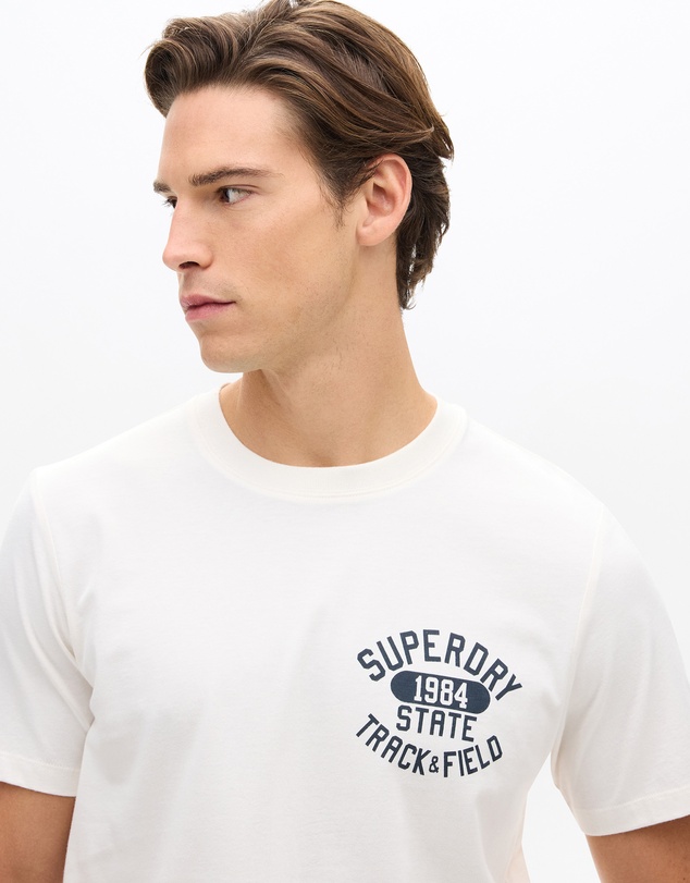 Superdry - Athletic Essential Chest Tee