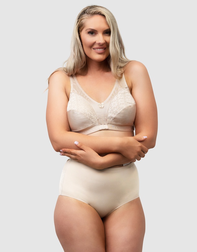 Naturana - Firm Control Plus Size Wirefree Bra With Lace