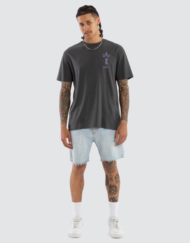 Kiss Chacey - Division Relaxed Tee