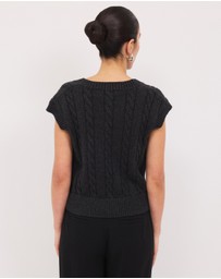 Calli - Leo Wool Blend Cable Knit Vest