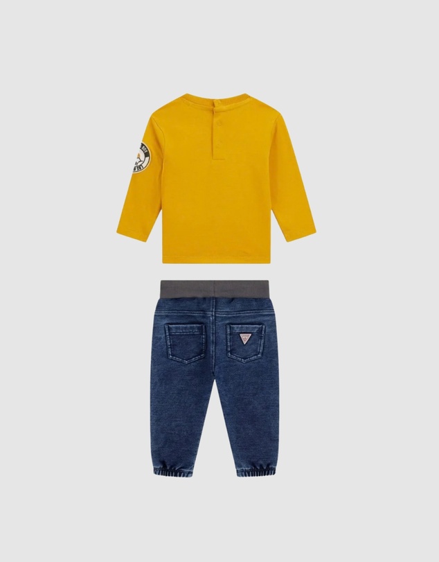 GUESS - Dune T-Shirt and Knit Pants Set
