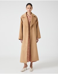 Third Form - Classic Wool Coat