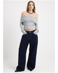 Alice In The Eve - Claudia Off Shoulder Rib Knit Top