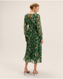 Review - Meadows Floral Dress
