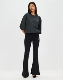 adidas Originals - Essentials Rib Flared Leggings