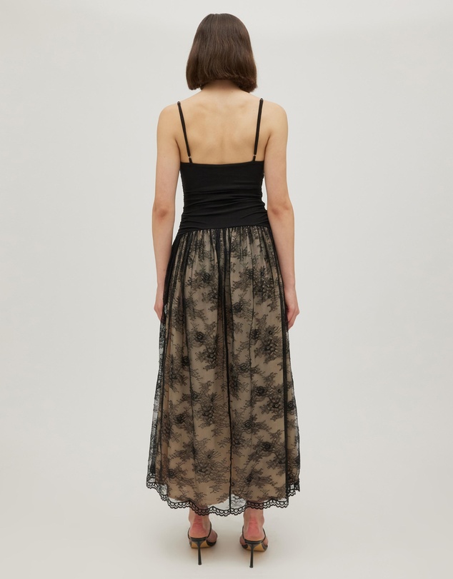 Minima Esenciales - Karrisa Lace Maxi Dress