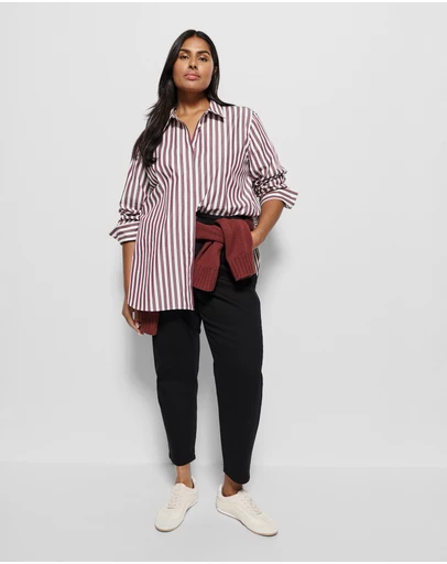 Commonry - The High Rise Crop Girlfriend Jean
