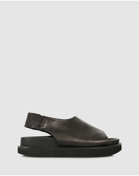 Beau Coops - Lastica Sandals