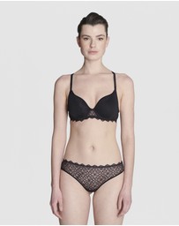 Simone Perele - Escale Tanga