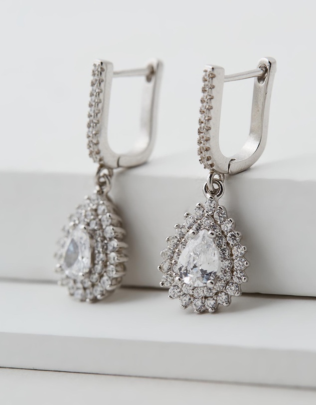 Moira Hughes - The White Label - Aurora Diamond Drop Earrings