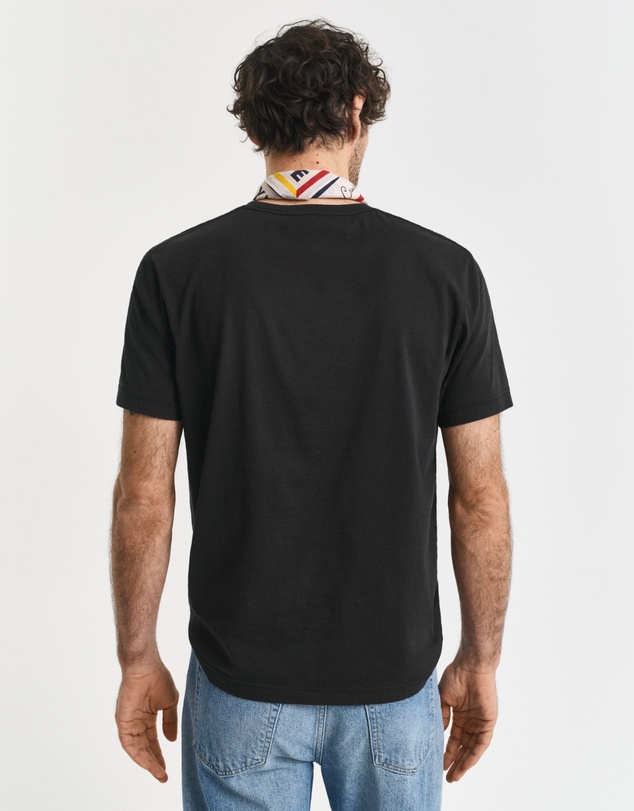 Gant - Regular Fit Shield T-Shirt