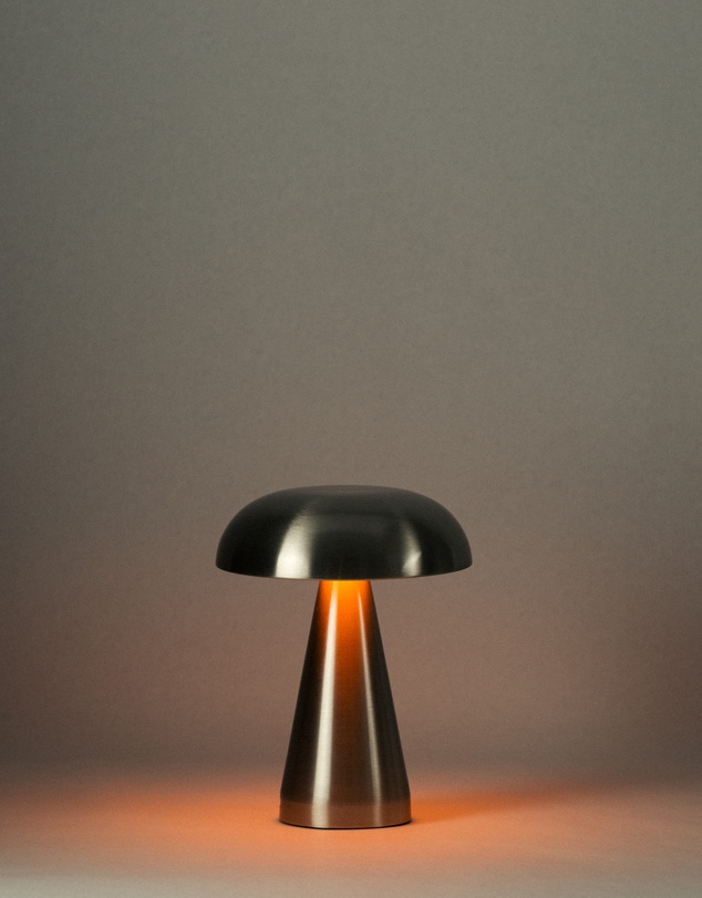 Dennis Did It - Portable Metal Touch Lamp Aluminium