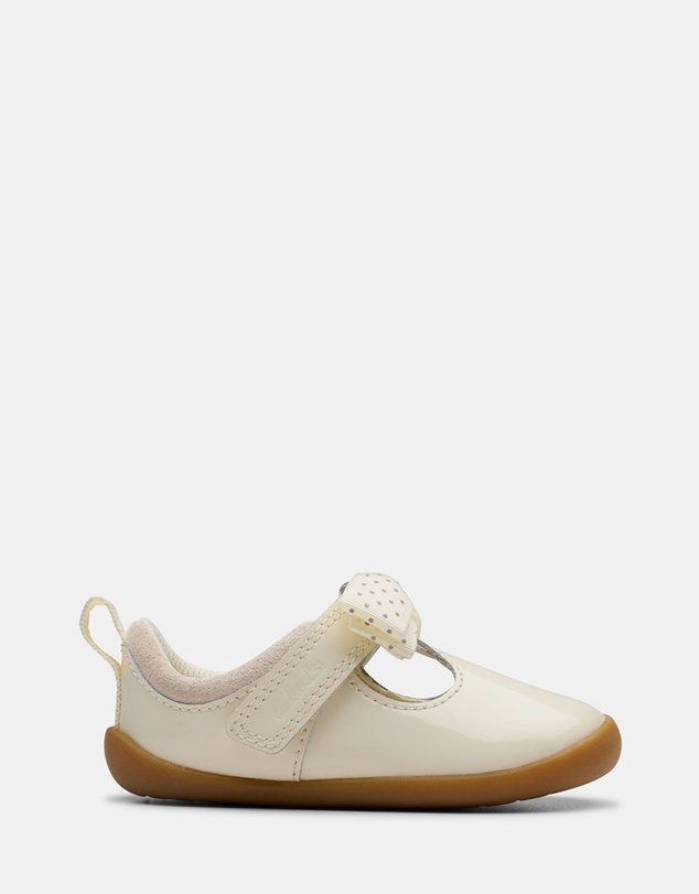 Clarks - Roamer Trim (T) White
