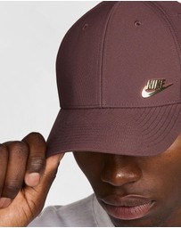 Nike - Nike Dri-FIT Club Structured Metal Logo Cap