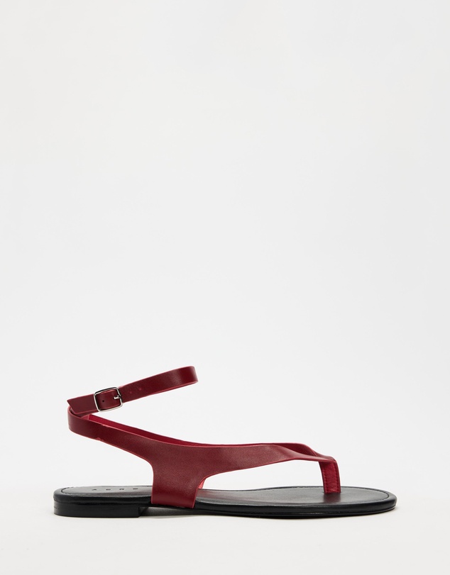 AERE - Daisy Leather Thong Sandals - Women's