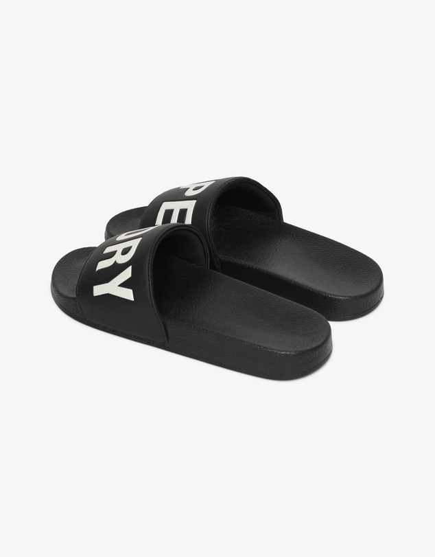 Superdry - Superdry Pool Slide