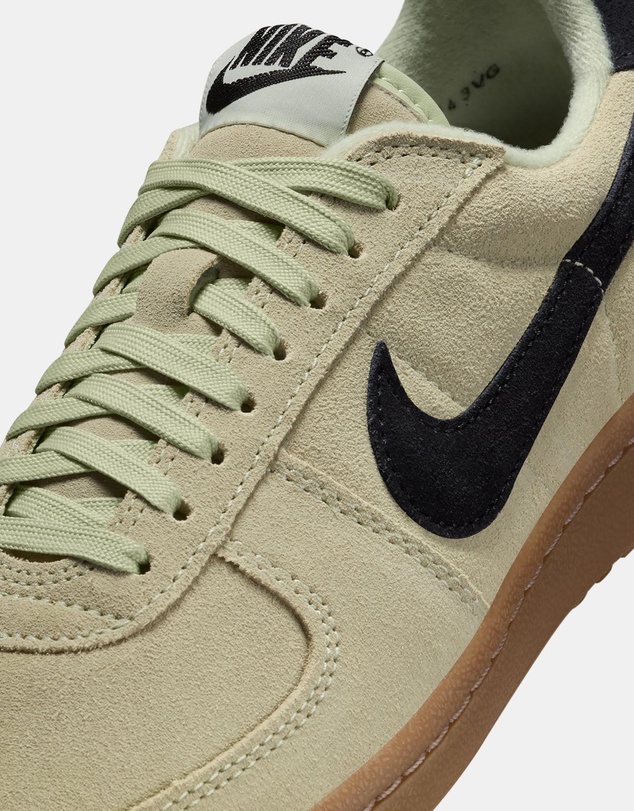 Nike - Field General - Women's