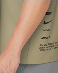 Nike - Specs Short Sleeve Hydroguard Top