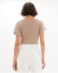 Amelius - Francine Thin Tee