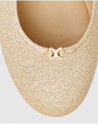 SPURR - Gia - ONLINE EXCLUSIVE