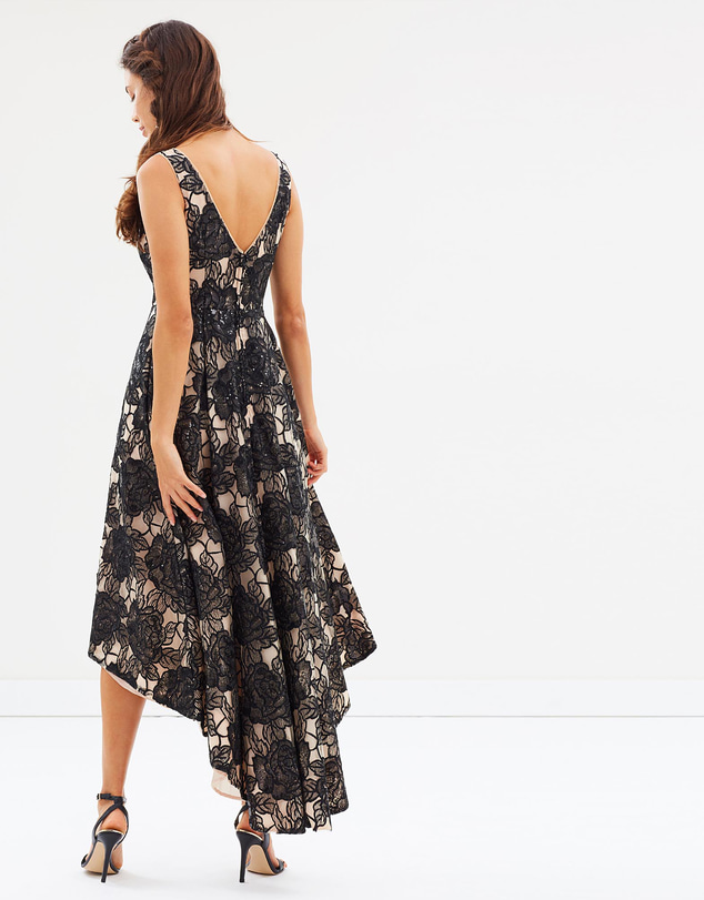Montique - Brea Embroidered Mesh Cocktail Dress