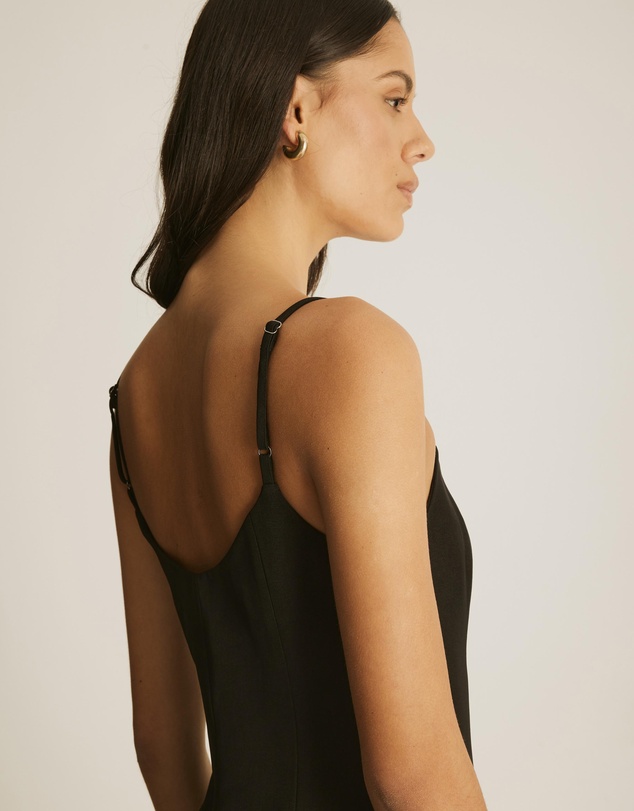 Atmos&Here - Amie Contrast Pleat Skirt Maxi Dress