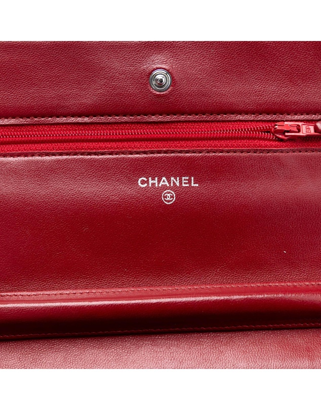 Pre-Loved by Azura Reborn - Pre-Loved CC Quilted Lambskin Wallet on Chain