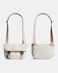 Bellroy - Cinch Mini Messenger