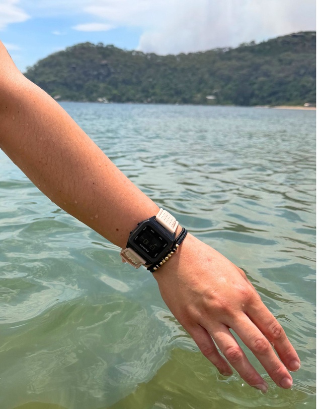 Maxum - Raglan Tide Watch – Black Case, Black Dial & Beige Silicone Strap