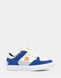 DC Shoes - Boys 8 to 16 Onyx Skate Shoes