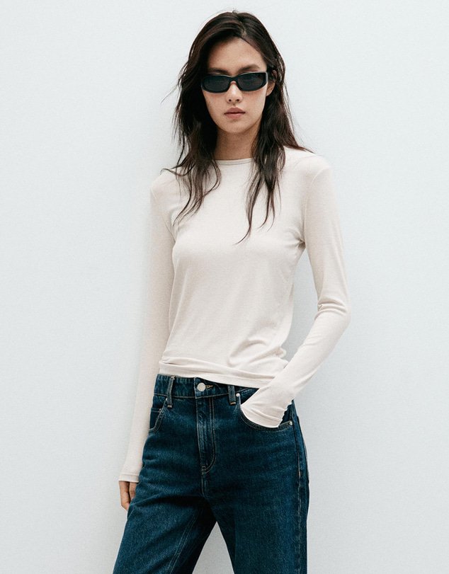 M.N.G - Long-Sleeved Fitted T-Shirt