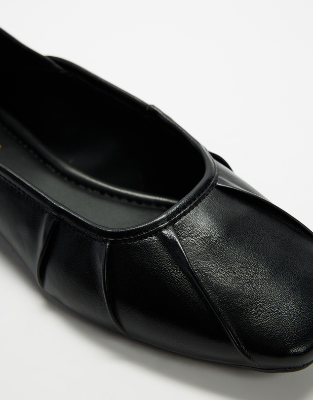 Dazie - May Gathered Ballet Flats