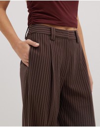 Dazie - Work Wife Stripe Tailored Pants