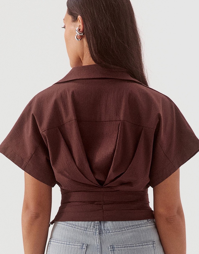 SOVERE - Lyra Crop Shirt