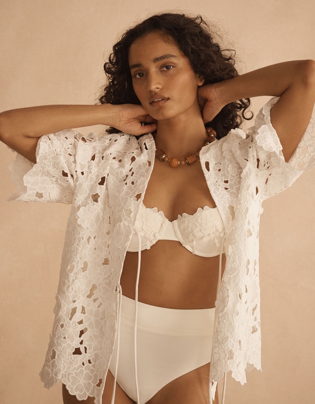 AUR OCEA - Applique Tie Front Top
