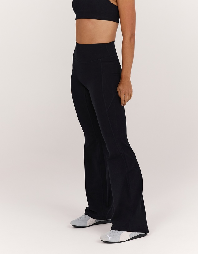 Muscle Republic - Motion 360 Pocket Flares