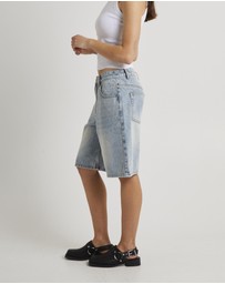 Insight - Kourtney Longline Jorts