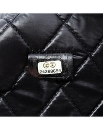 Pre-Loved by Azura Reborn - Pre-Loved Large CC Bicolor Quilted Lambskin Clutch