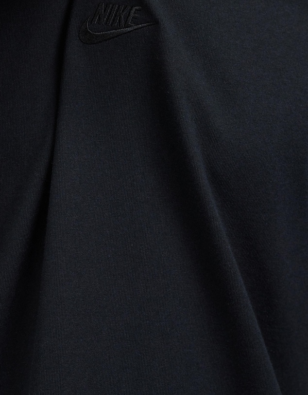 Nike - Sportswear Premium Essentials T-Shirt